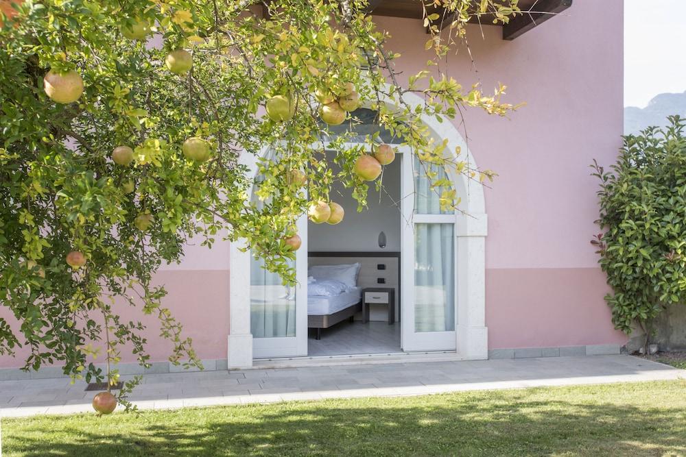 Residence La Vigna Arco Exterior foto